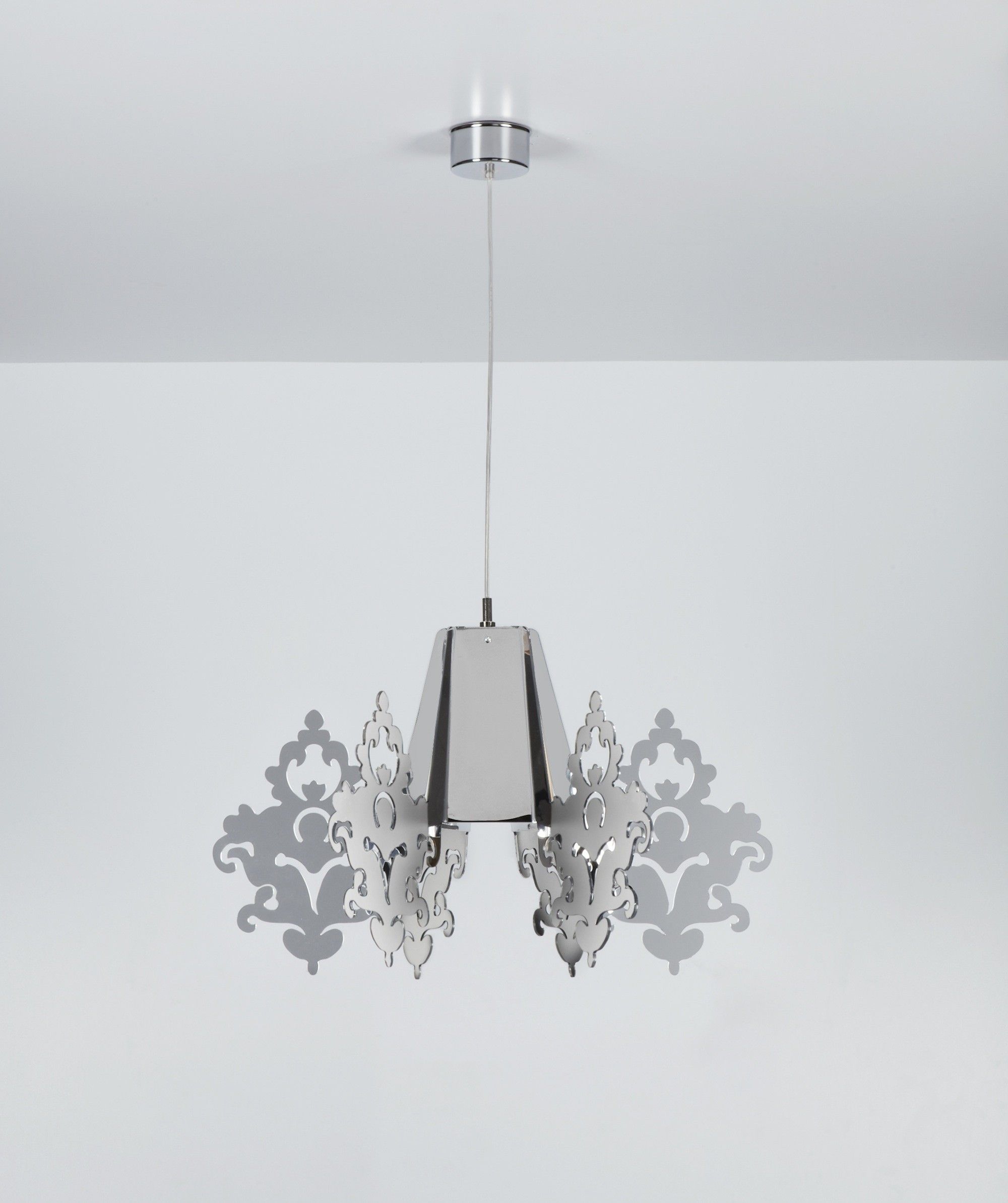 Lampade moderne, lampadari e illuminazione esterni