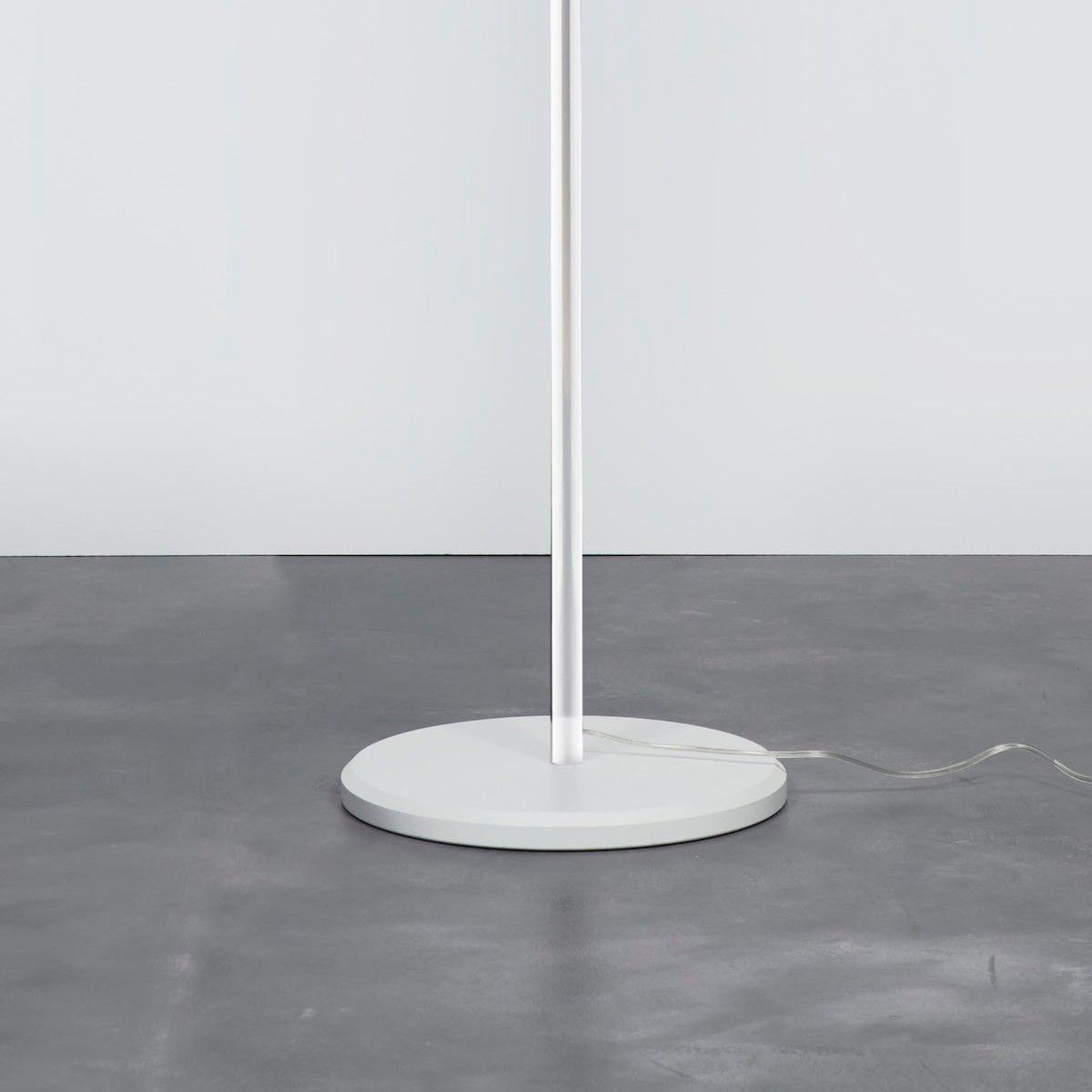 Lampade moderne da terra per soggiorno: piantane e lampade da ...