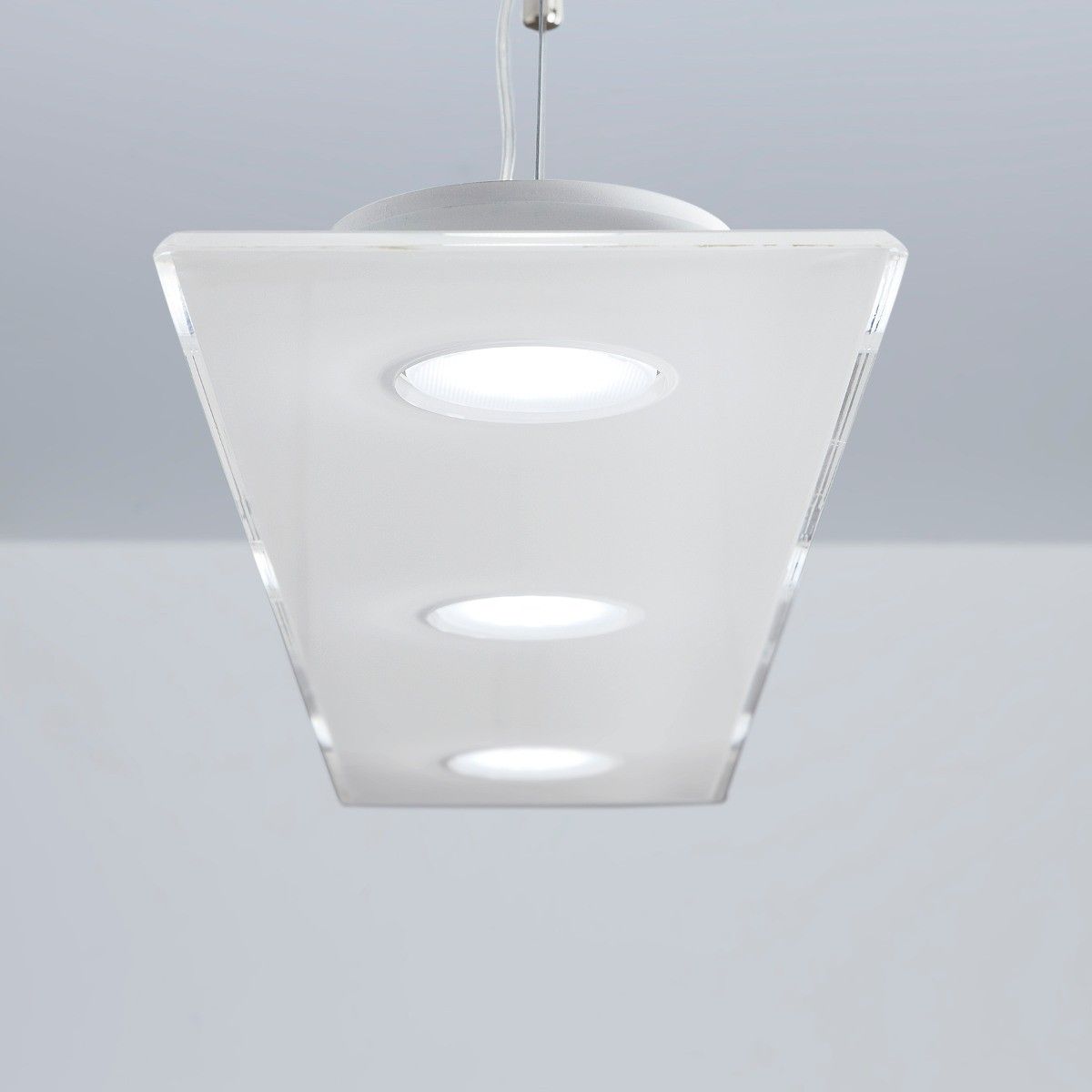 Domino lampadario a sospensione a due o tre o quattro luci