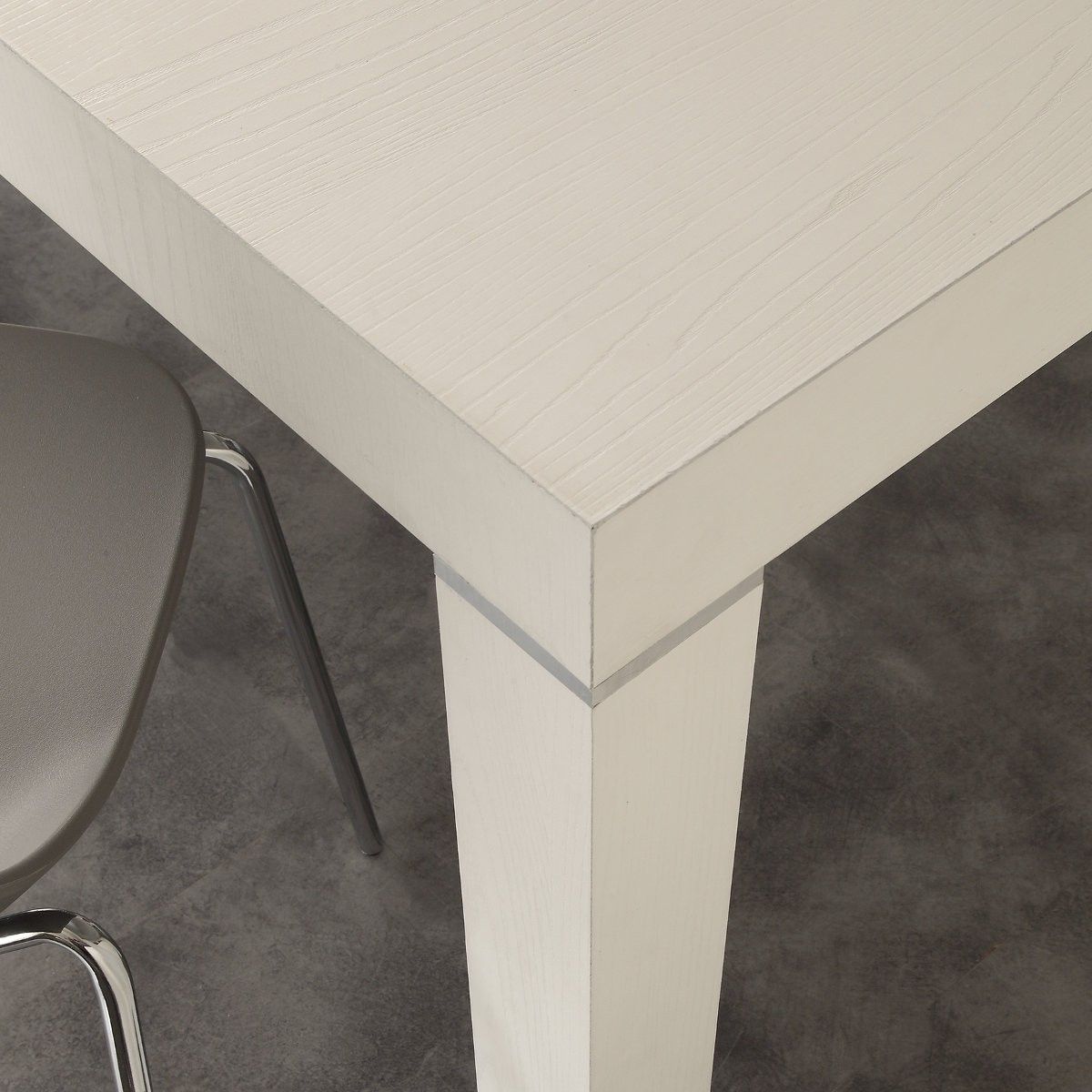 Lillestrom tavolo quadrato 90 x 90 cm allungabile.jpg