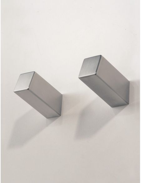 Appendiabiti da parete in acciaio satinato o lucido Akon