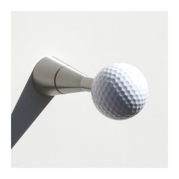 Attaccapanni a muro con pomello a forma di pallina Golf