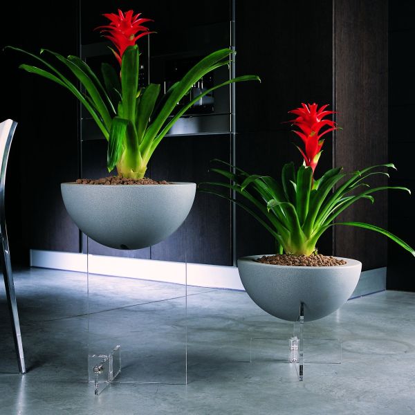 Fioriera per interni design moderno in plexiglass Erbavoglio