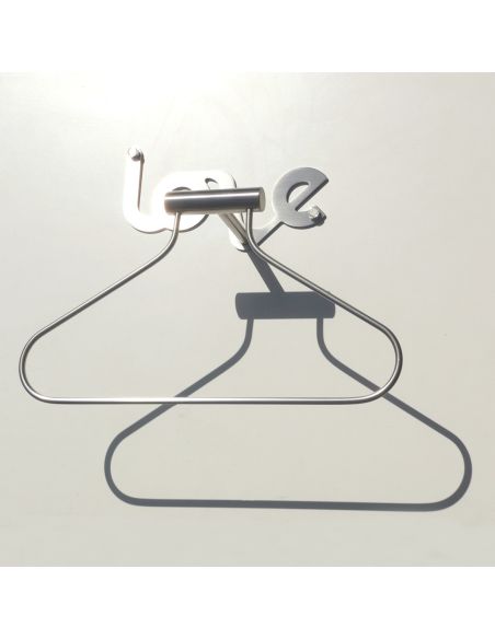 Portabiti da parete servomuto moderno in acciaio Cyrus Portabiti da parete servomuto moderno in acciaio Cyrus