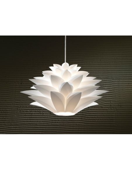 Lampadario moderno a sospensione a forma di fiore Yumiko Lampadario moderno a sospensione a forma di fiore Yumiko
