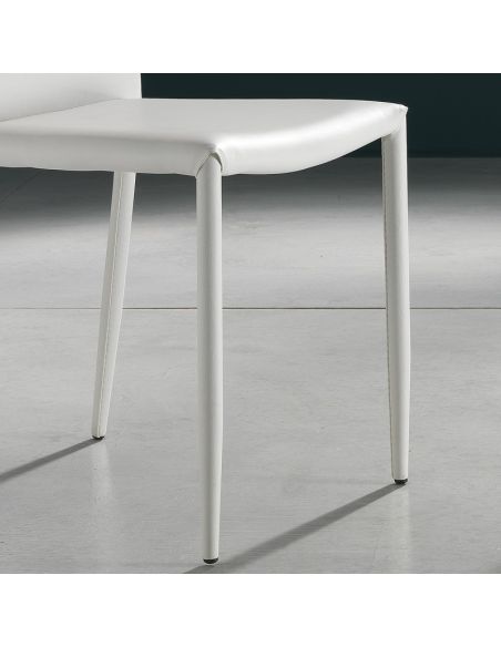 Set 4 sedie impilabili in metallo ed ecopelle Nimes White