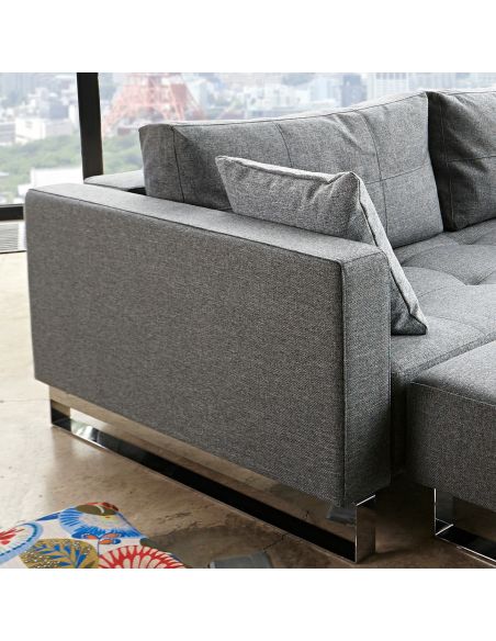 Divano letto matrimoniale con braccioli materasso a molle Cassius