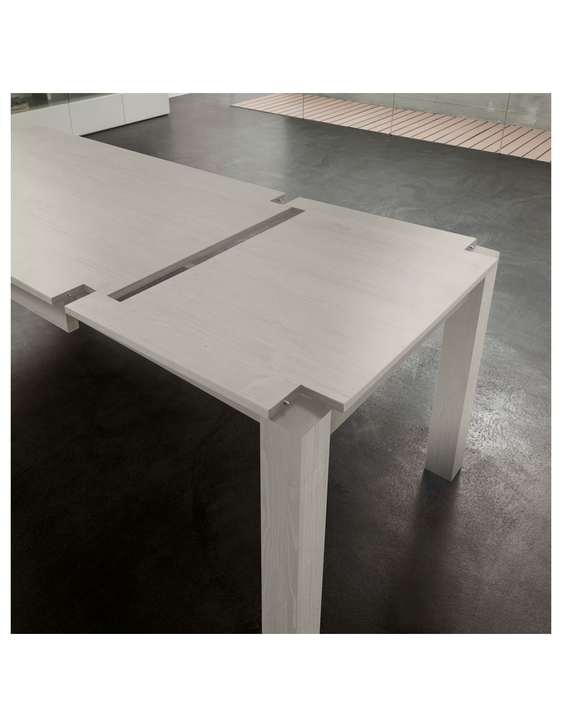 Lexton tavolo allungabile in legno massello invecchiato for Tavolo allungabile bianco e legno