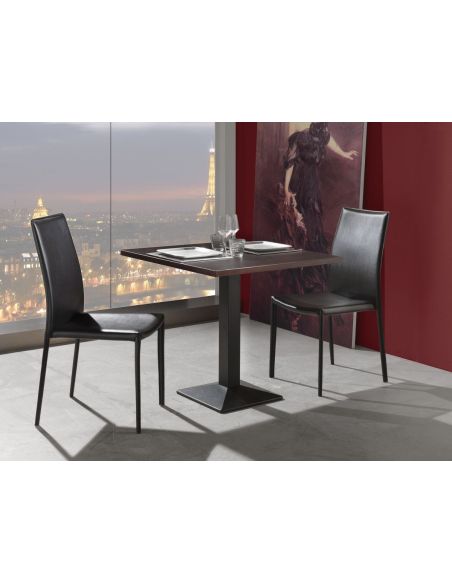 Sedie impilabili in similcuoio e metallo Zalia