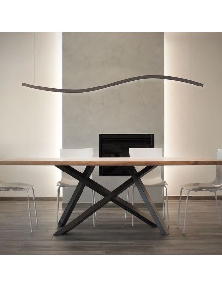 Lampadario a sospensione a LED in alluminio Curve Lampadario a sospensione a LED in alluminio Curve