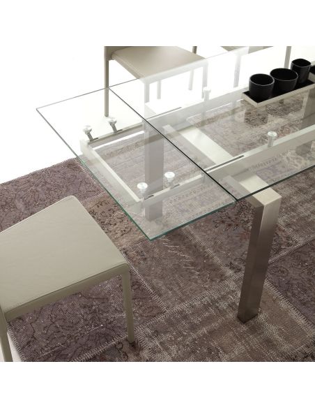 Tavolo allungabile moderno piano in vetro trasparente Damian Tavolo allungabile moderno piano in vetro trasparente Damian