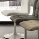 Poltroncina design moderno per sala pranzo Veikko