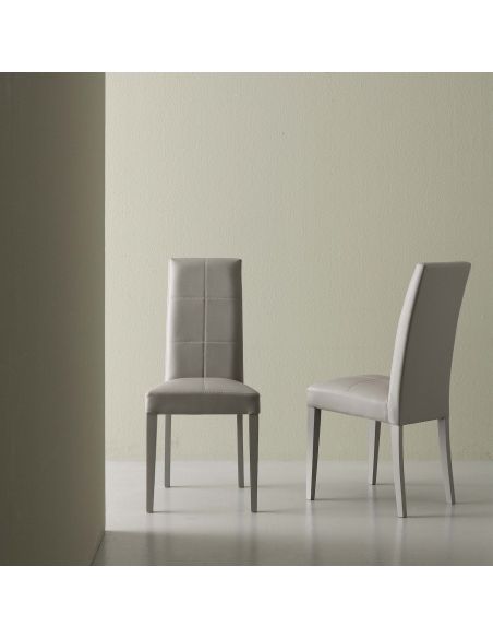 Coppia sedie schienale alto in ecopelle grigio Janika