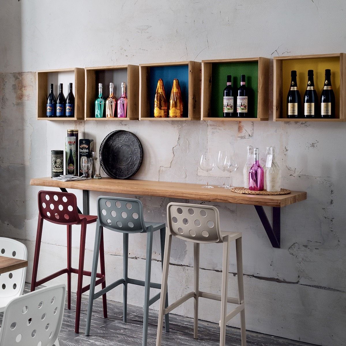 Mensola in legno massello elias da 100 a 250 cm per bar e pub Mensole per bar prezzo