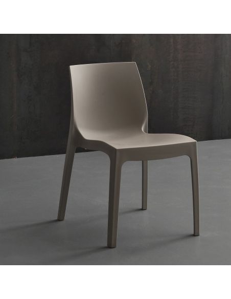 Sedie polipropilene impilabili da interni ed esterni Pelagia Sedie polipropilene impilabili da interni ed esterni Pelagia