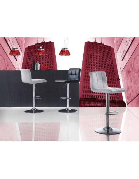 Sgabello design regolabile in altezza in metallo cromato ed ecopelle Murilo Sgabello design regolabile in altezza in metallo cromato ed ecopelle Murilo