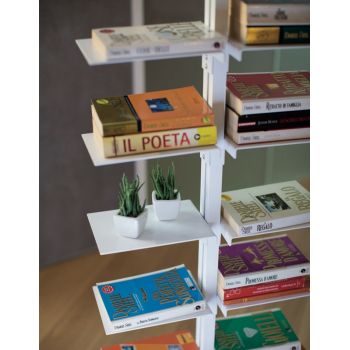 Libreria totem in metallo verticale da parete Dotto 2