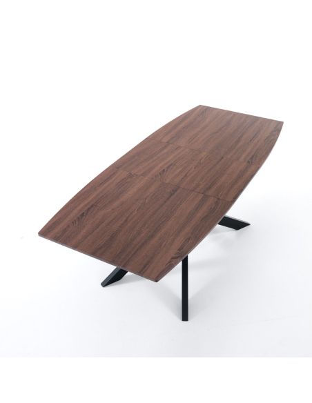 Tavolo design allungabile da 160 a 210 cm in legno e metallo Salmour Tavolo design allungabile da 160 a 210 cm in legno e metallo Salmour