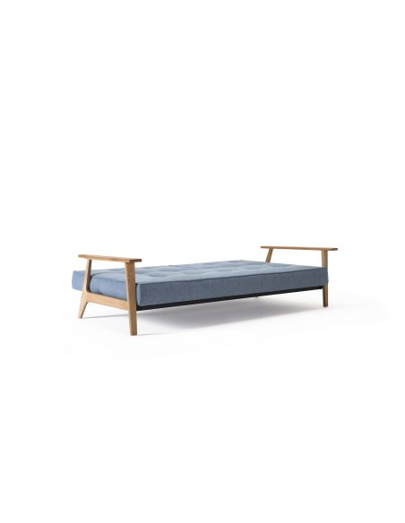 Divano letto con braccioli in legno e materasso a molle SplitBack Frej - 525 Mixed Dance Light Blue Divano letto con braccioli in legno e materasso a molle SplitBack Frej - 525 Mixed Dance Light Blue