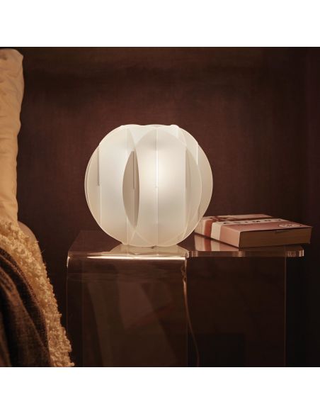 Lampada da tavolo a LED design moderno Allegretta