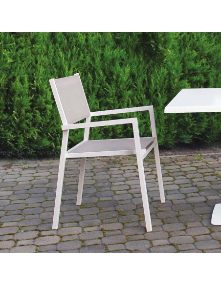 Sedia da esterno impilabile in metallo Prizna Sedia da esterno impilabile in metallo Prizna