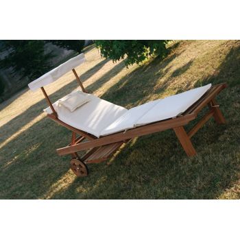 Lettino prendisole da giardino in legno massello TeakOnMe 2