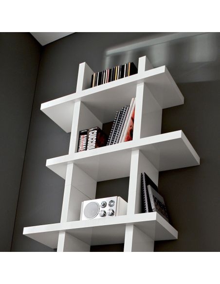 Libreria verticale da parete in legno bianco opaco Gilmar Libreria verticale da parete in legno bianco opaco Gilmar