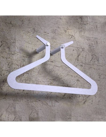 Servomuto design da parete in acciaio Gilbert 1 Servomuto design da parete in acciaio Gilbert 1