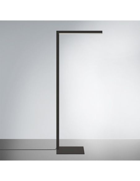 Lampada da terra a LED design moderno Edge