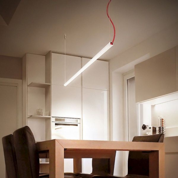 Lampadario sospensione a LED lineare Lieve