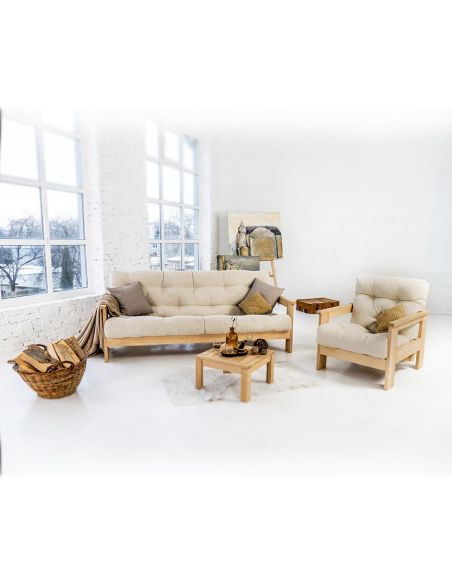 Poltrona da salotto moderna in legno massello Kolari