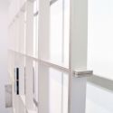 Libreria da parete in legno design moderno Schlagseite