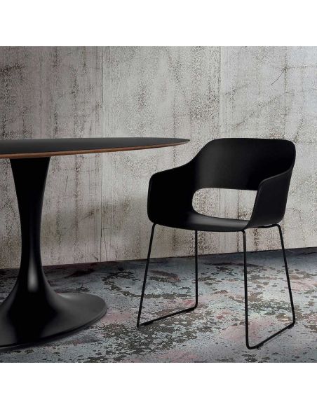 Tavolo fisso ovale con gamba centrale Avalon Ingo Tavolo fisso ovale con gamba centrale Avalon Ingo