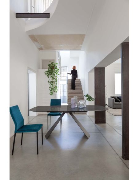 Tavolo da pranzo con piano in ceramica Kenton Ellittico