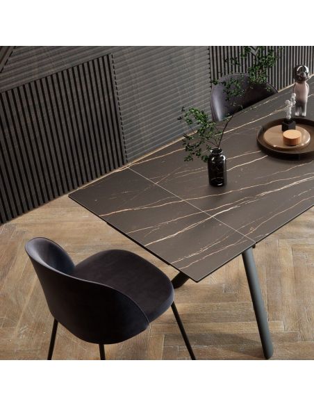 Tavolo da pranzo allungabile in acciaio e gres Tirrel