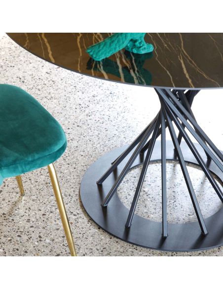 Tavolo rotondo in acciaio e ceramica Runder Florim