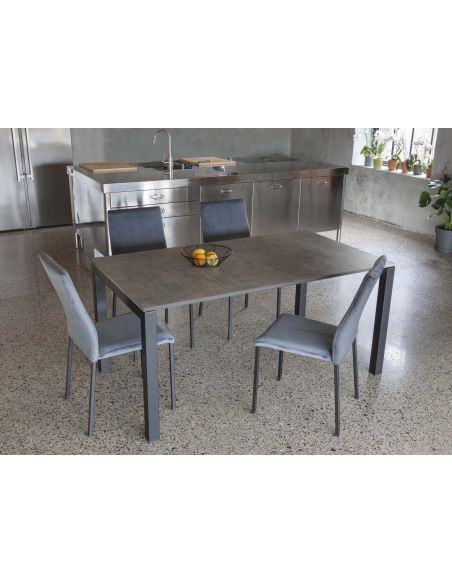 Tavolo da pranzo allungabile in metallo e nobilitato Austin