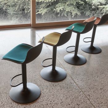 Coppia sgabelli design in ecopelle o velluto Ander 2