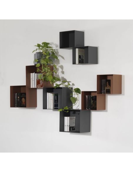 Set 4 cubi da parete componibili in acciaio Naoki Set 4 cubi da parete componibili in acciaio Naoki