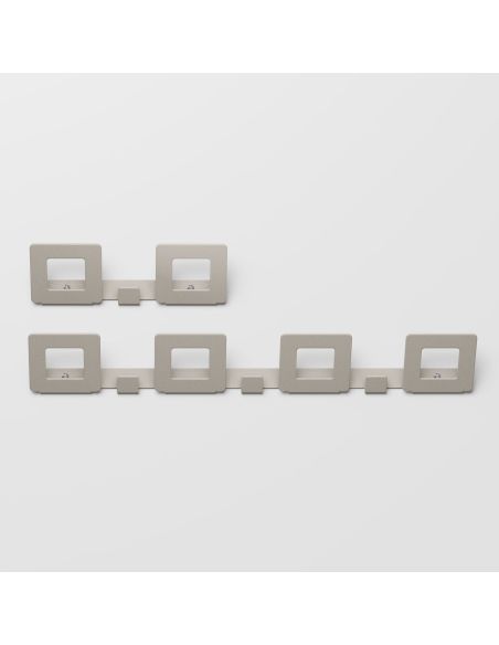 Appendiabiti da parete in acciaio design moderno Darrell Appendiabiti da parete in acciaio design moderno Darrell