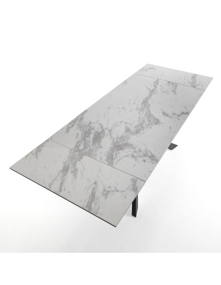 Tavolo da cucina allungabile in metallo e ceramica Gable Marble