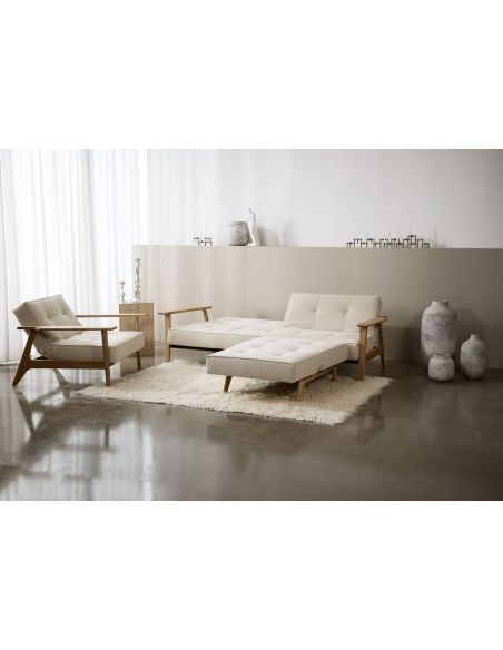 Divano letto con braccioli in legno e materasso a molle SplitBack Frej - 357 Taura Off White Divano letto con braccioli in legno e materasso a molle SplitBack Frej - 357 Taura Off White