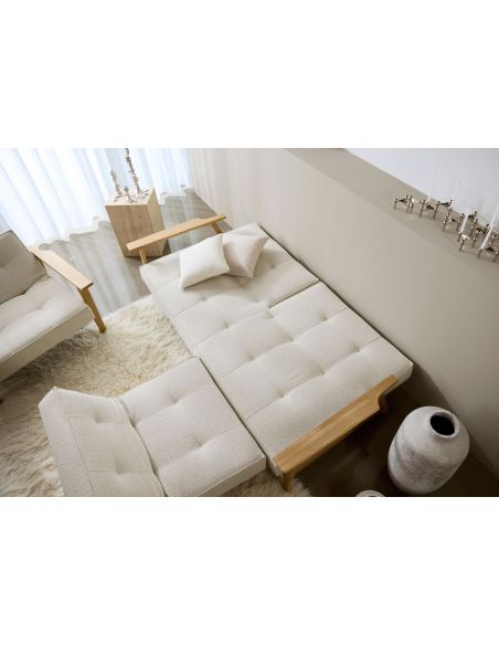 Divano letto con braccioli in legno e materasso a molle SplitBack Frej - 357 Taura Off White Divano letto con braccioli in legno e materasso a molle SplitBack Frej - 357 Taura Off White