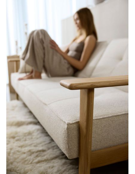 Divano letto con braccioli in legno e materasso a molle SplitBack Frej - 357 Taura Off White Divano letto con braccioli in legno e materasso a molle SplitBack Frej - 357 Taura Off White