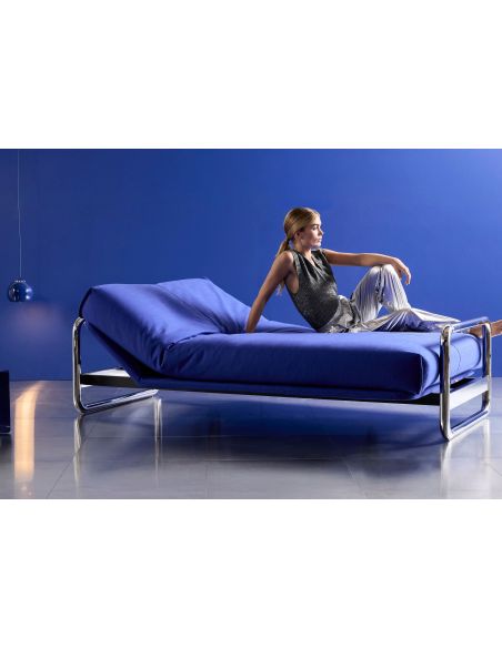 Divano letto matrimoniale sfoderabile Lomira - 512 Elegance Ultramarine Divano letto matrimoniale sfoderabile Lomira - 512 Elegance Ultramarine