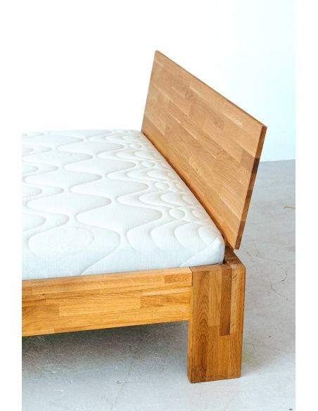 Letto in legno massello di rovere Oregon