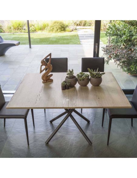 Tavolino che diventa tavolo Lotus di Altacom