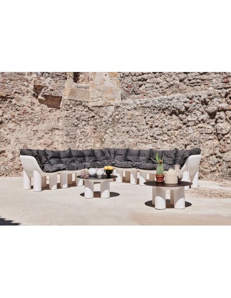 Tavolino basso da esterno in polietilene Atene by Plust Tavolino basso da esterno in polietilene Atene by Plust