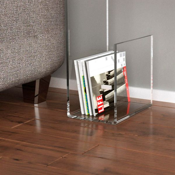 Tavolino da salotto con portariviste in plexiglass Mauri Tavolino da salotto con portariviste in plexiglass Mauri