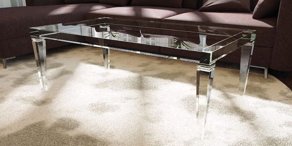 Tavolini in plexiglass: il tuo salotto diventerà inconfondibile!